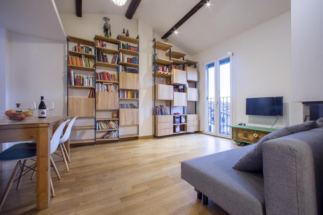 Apartamento Getthekey L'Attico Degli Orti Bolonia Exterior foto